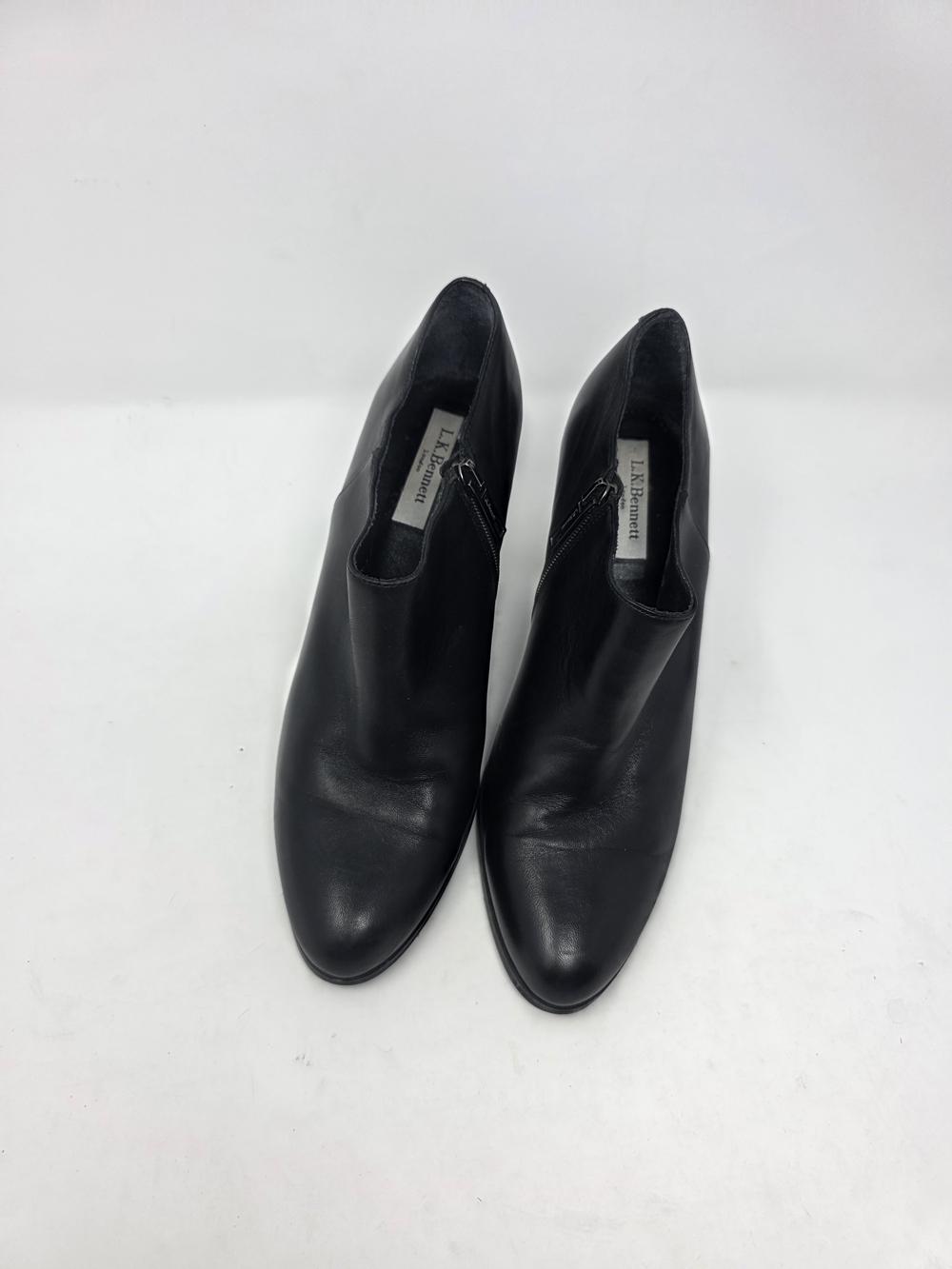 L.K. Bennett London Black Leather Ankle Booties Size 38 Made in Italy Block Heel